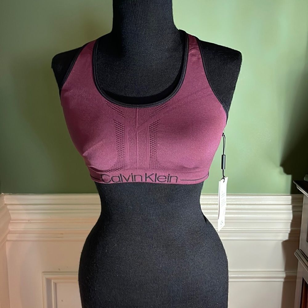 Calvin Klein Sports Bra Small